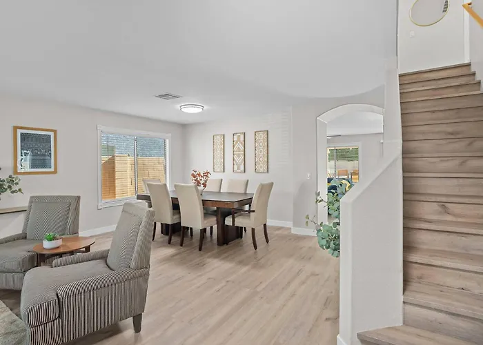 Family Oasis W/ Heated Pool Near Spring Training!