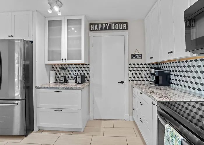 Family Oasis W/ Heated Pool Near Spring Training!